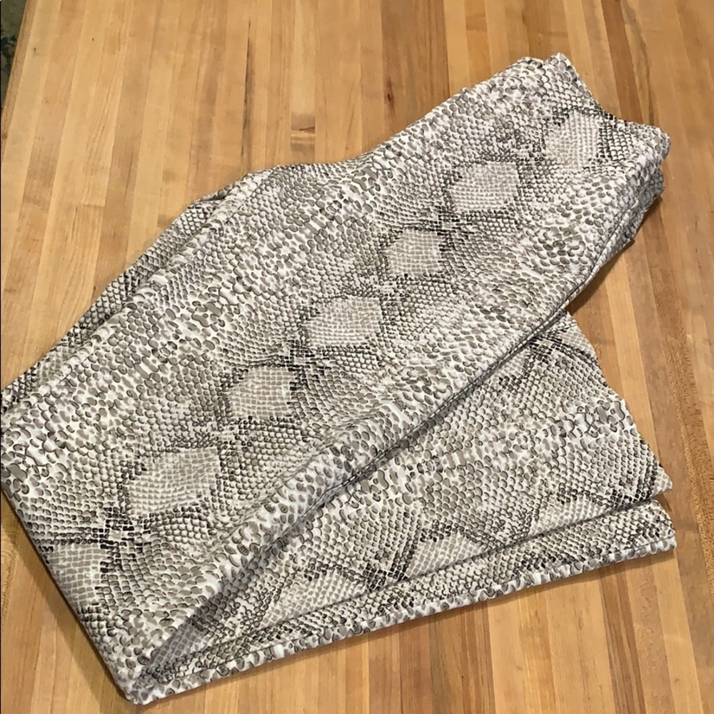 Snake Print Leggings